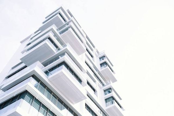 Qui paie quoi ? Décryptage des charges de copropriété à la charge du locataire